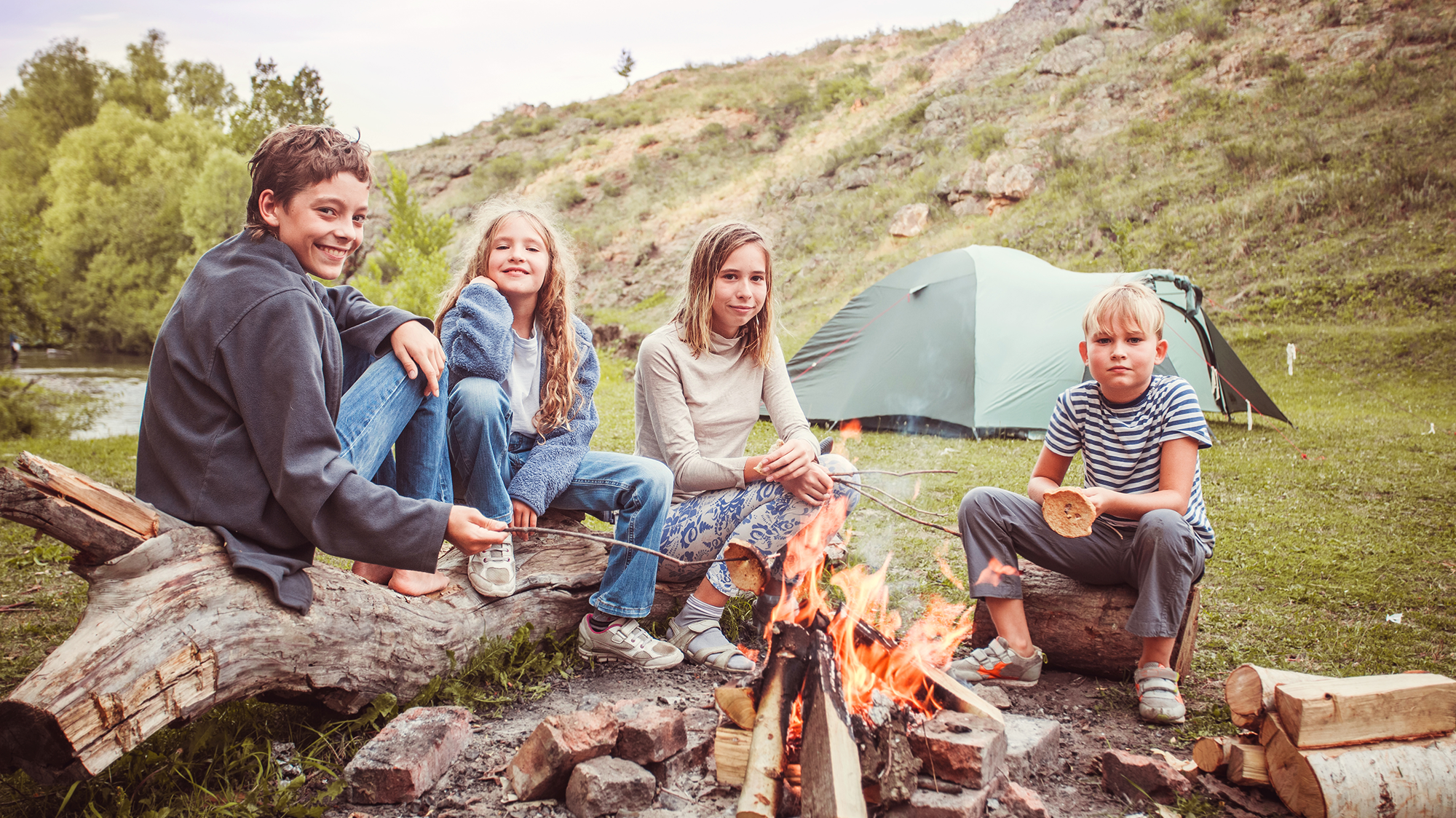 Camping with Kids: 5 Tips and Tricks for a Memorable Outdoor Adventure