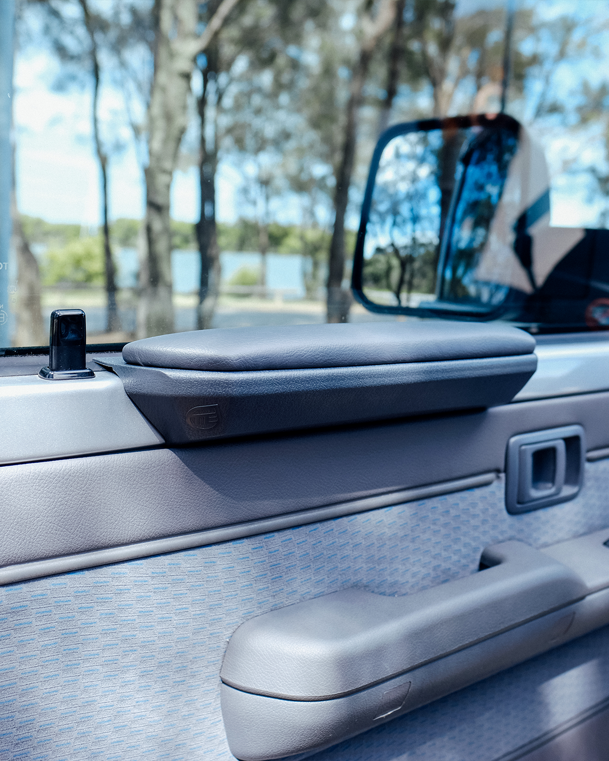 Armrest to suit 70 series LandCruiser. 79 Series LandCruiser Armrests by Touring Essentials
