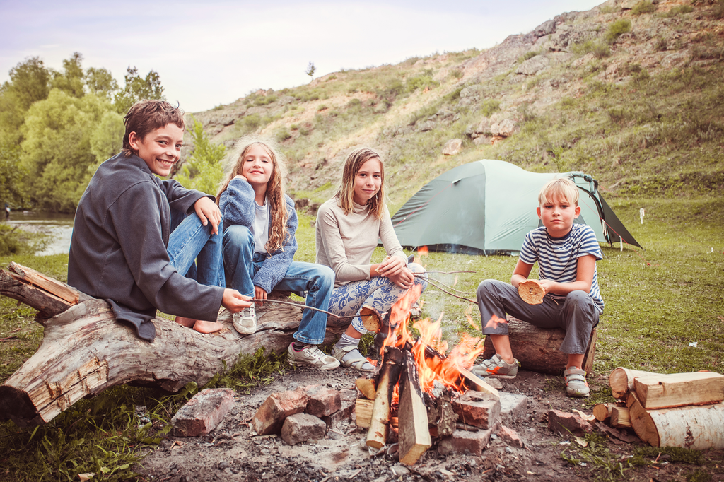 Camping with Kids: 5 Tips and Tricks for a Memorable Outdoor Adventure
